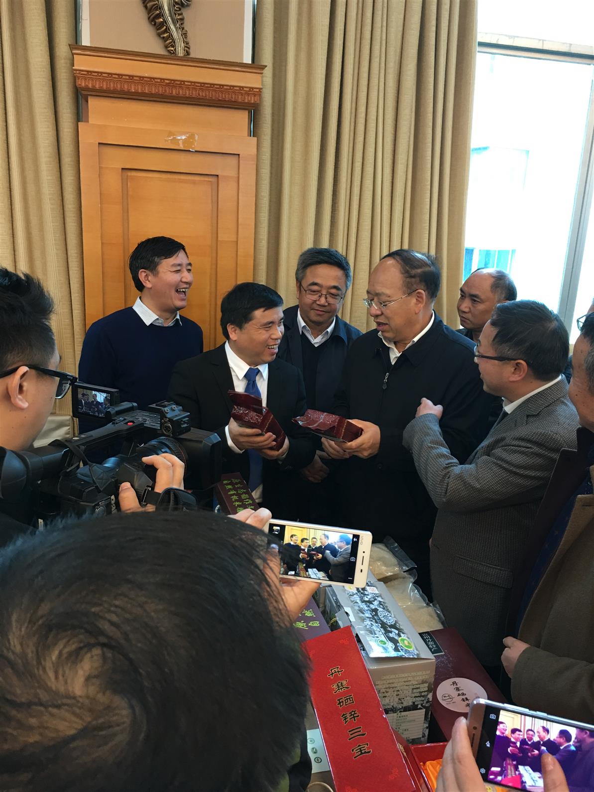 图片5.jpg